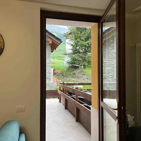 Petit Bijou - Corbet - Monolocale Con Divano Letto In - Massimo 3 Persone