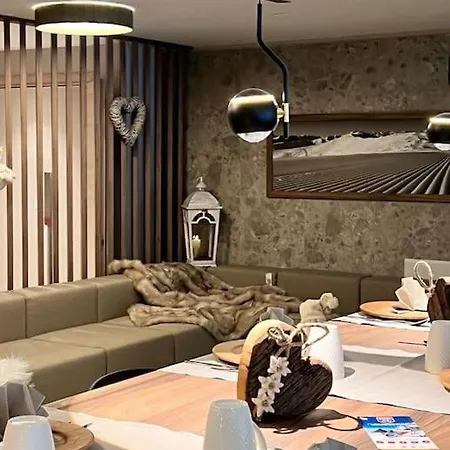 Petit Bijou - Corbet - Monolocale Con Divano Letto In - Massimo 3 Persone Appartamento Champoluc